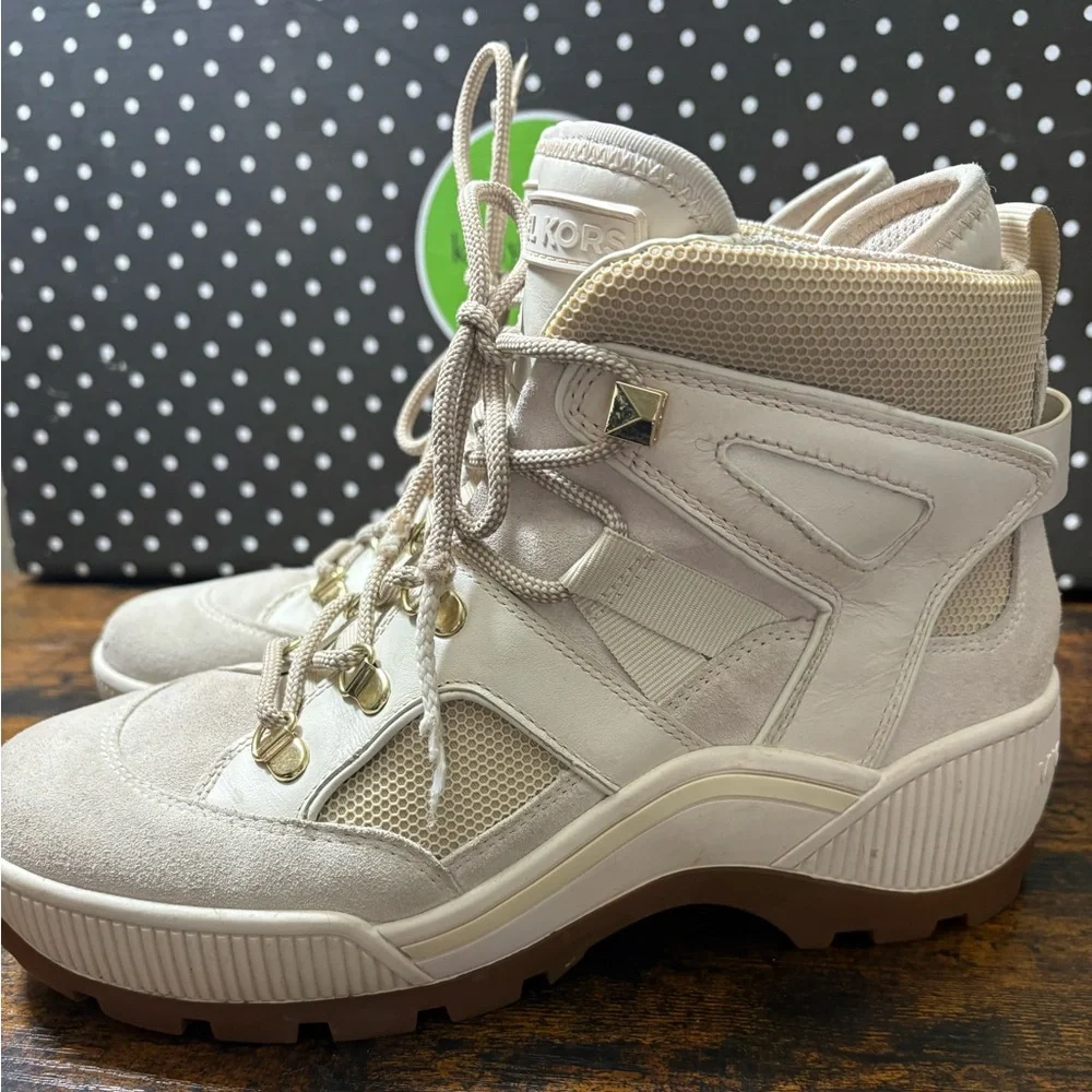 Michael Kors Women's Cream Hiking Boots - Picture 3 of 11
